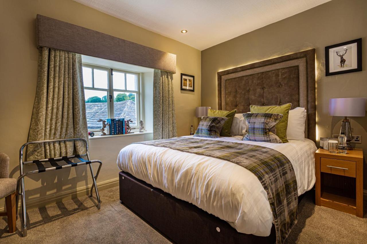 The Rutland Arms Hotel, Bakewell, Derbyshire Kültér fotó