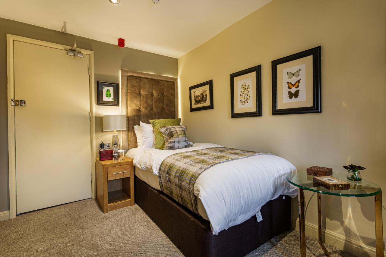 The Rutland Arms Hotel, Bakewell, Derbyshire Kültér fotó