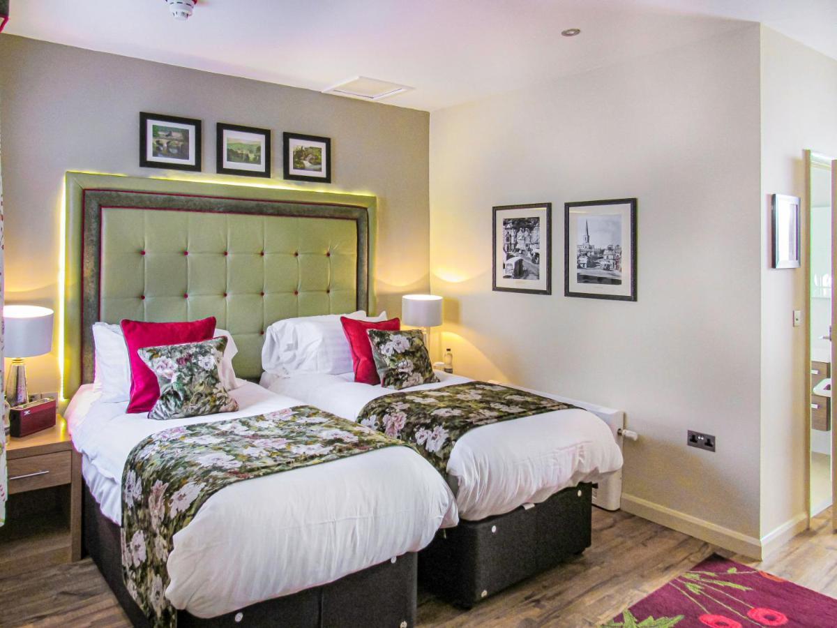 The Rutland Arms Hotel, Bakewell, Derbyshire Kültér fotó