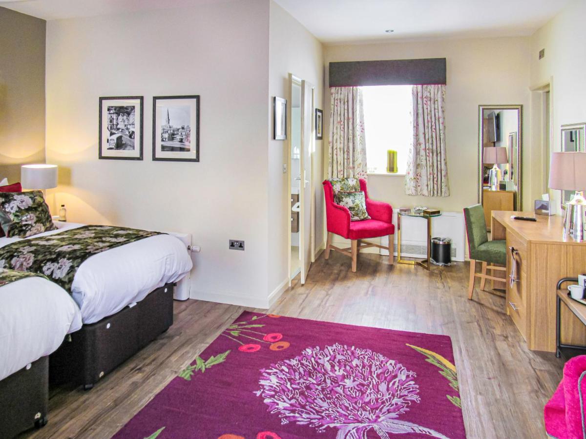The Rutland Arms Hotel, Bakewell, Derbyshire Kültér fotó