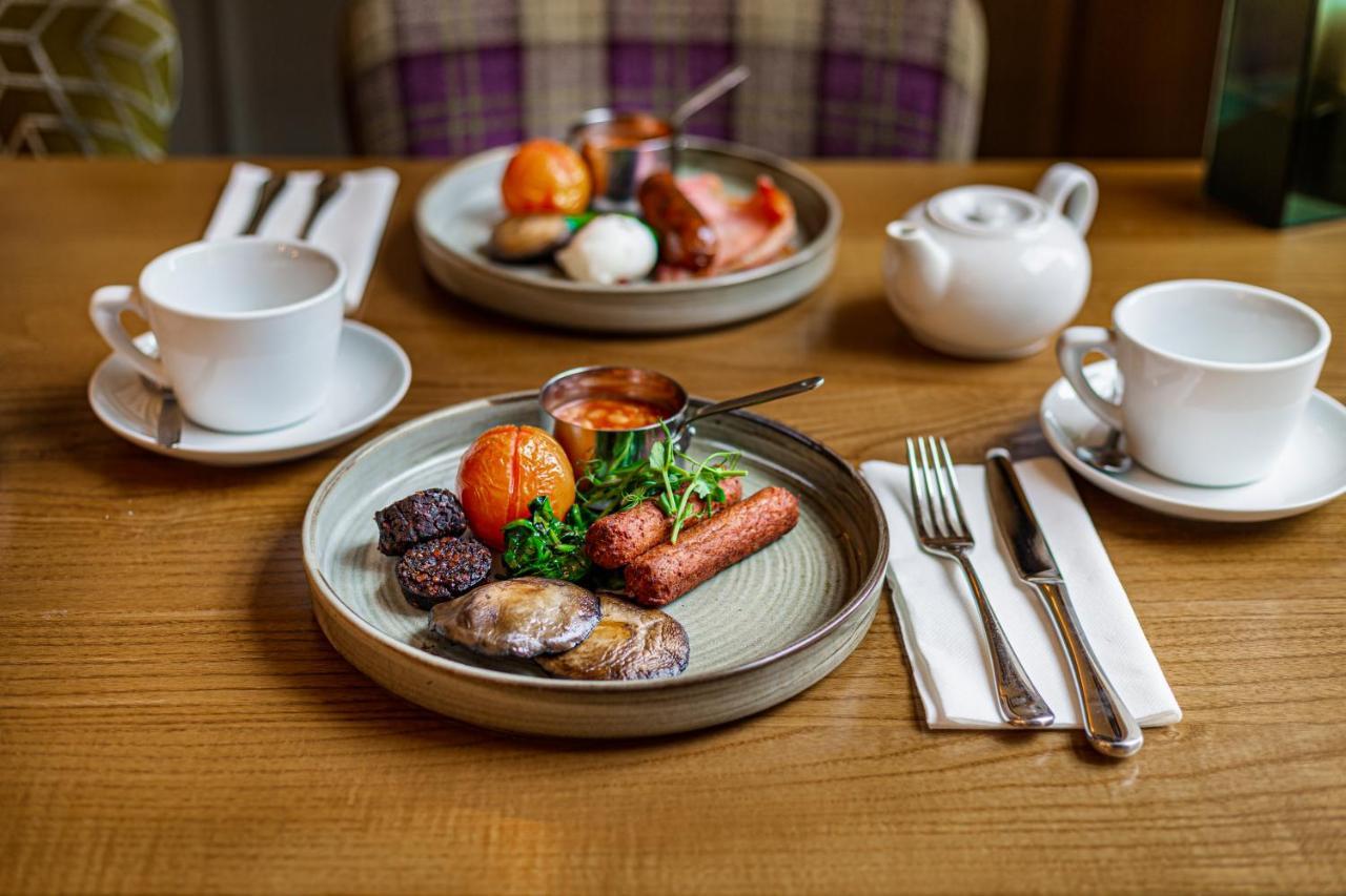 The Rutland Arms Hotel, Bakewell, Derbyshire Kültér fotó