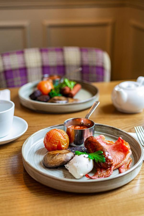The Rutland Arms Hotel, Bakewell, Derbyshire Kültér fotó